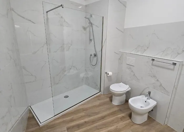 Danito 4 Singola 200 Passi Dal Centro Guest house 3*