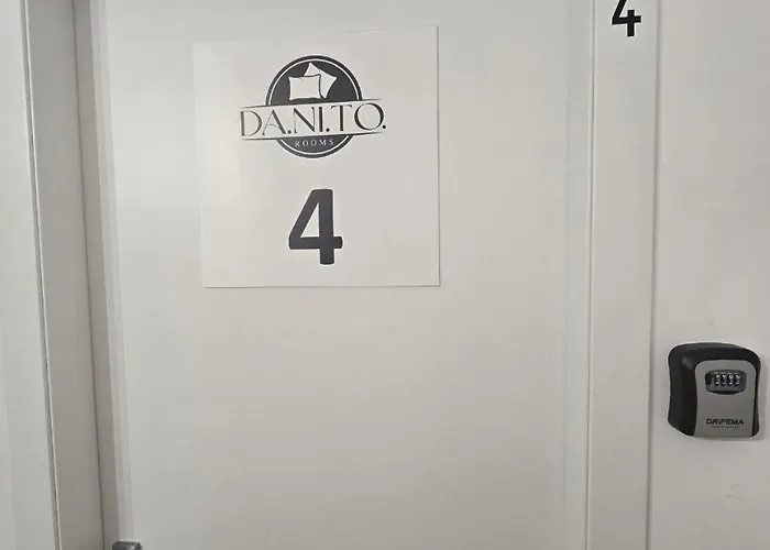 Danito 4 Singola